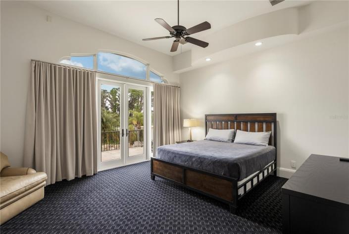 Image No.40-7 Bed Mansion for sale