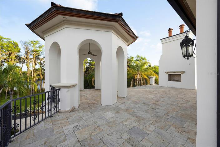 Image No.46-7 Bed Mansion for sale