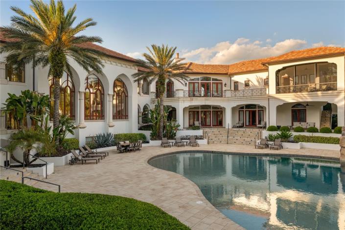 Image No.48-7 Bed Mansion for sale
