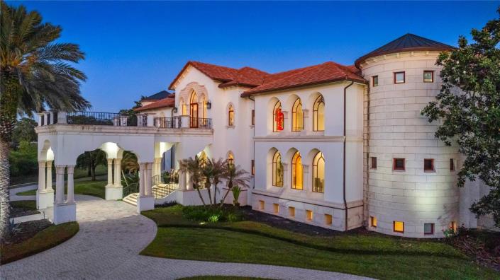 Image No.58-7 Bed Mansion for sale