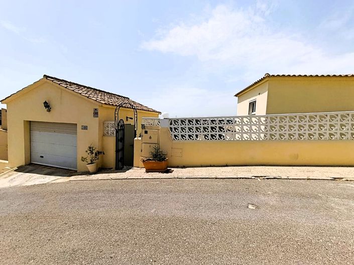 Image No.10-4 Bed Villa for sale