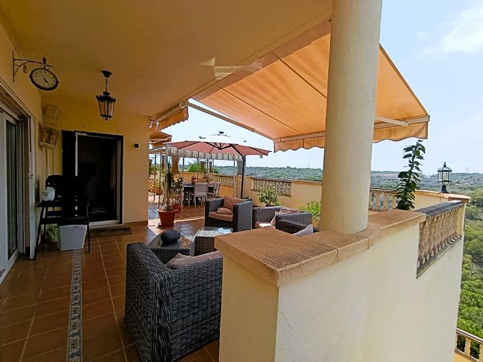 Image No.38-4 Bed Villa for sale