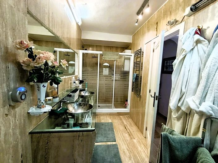 Image No.43-4 Bed Villa for sale