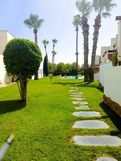 Image No.21-3 Bed Apartment for sale