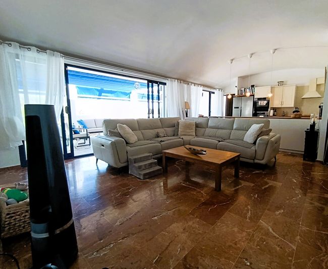 Image No.23-3 Bed Apartment for sale