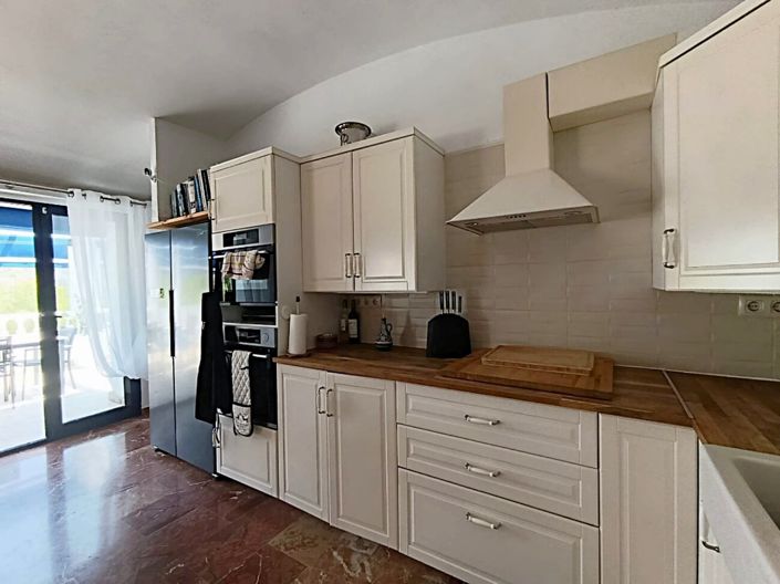 Image No.37-3 Bed Apartment for sale