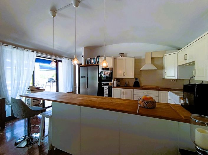 Image No.38-3 Bed Apartment for sale