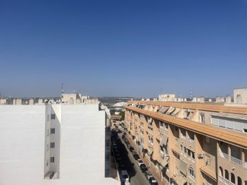 30930-for-sale-in-torrevieja-10826417-large