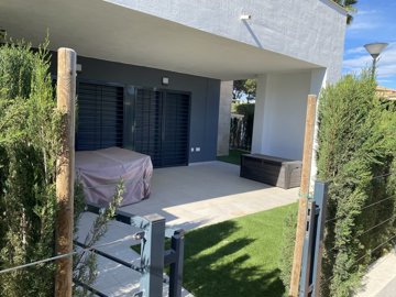 28243-for-sale-in-playa-flamenca-10478414-lar