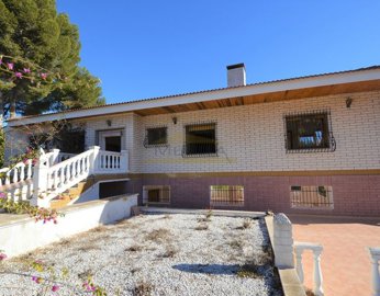 1640-villa-for-sale-in-campoamor-1362619-larg