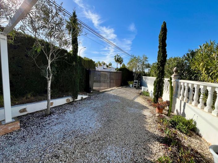 Image No.26-4 Bed Villa for sale