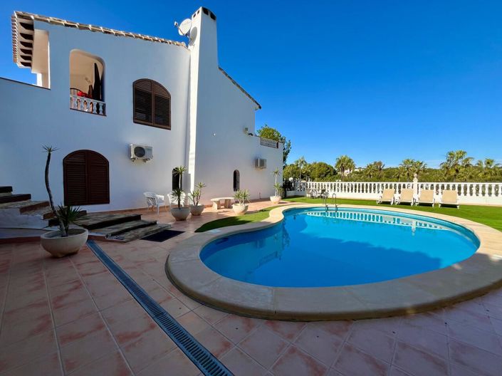 Image No.27-Villa de 4 chambres à vendre à Villamartin