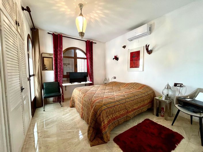 Image No.38-4 Bed Villa for sale