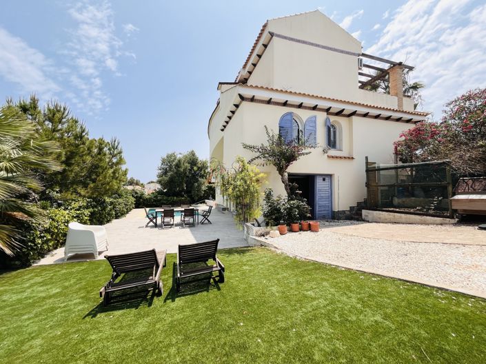 Image No.4-5 Bed Villa for sale