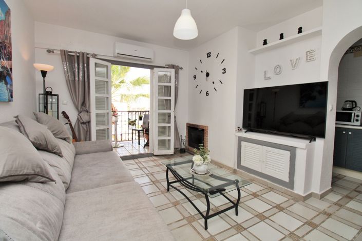 Image No.10-1 Bed Apartment for sale