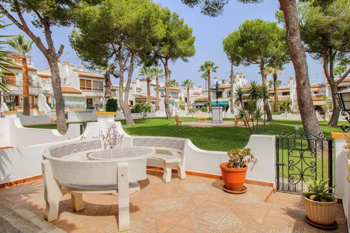 Image No.18-Maison de ville de 3 chambres à vendre à Villamartin