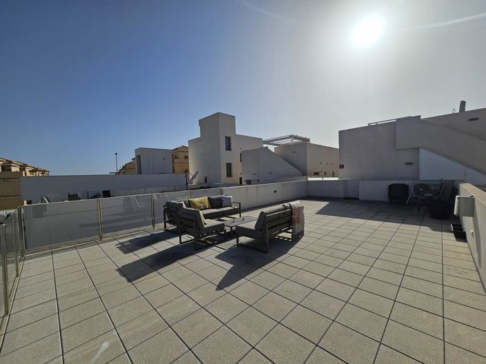 Image No.26-3 Bed Villa for sale