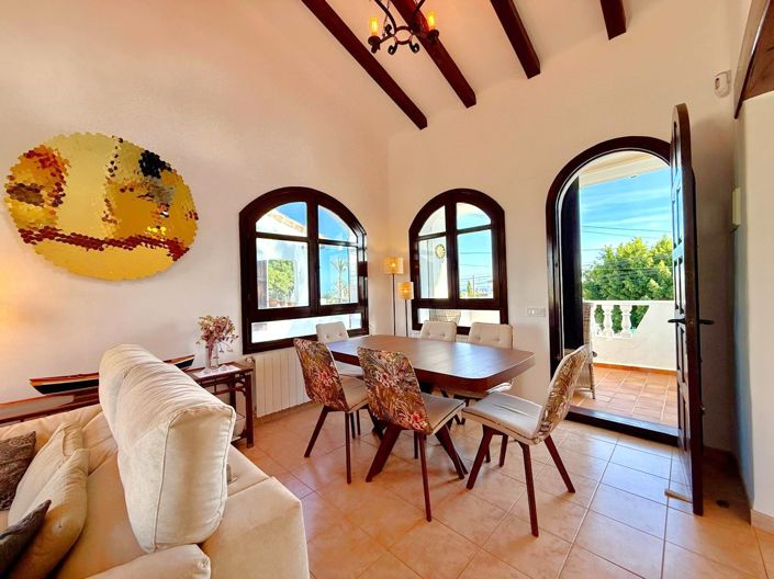 Image No.7-3 Bed Villa for sale