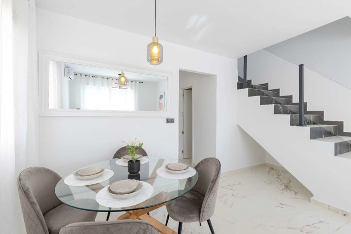 Image No.7-5 Bed Villa for sale