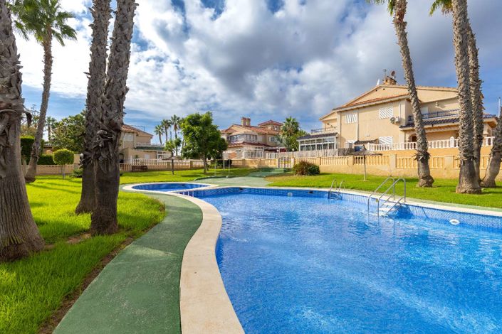 Image No.26-1 Bed Apartment for sale