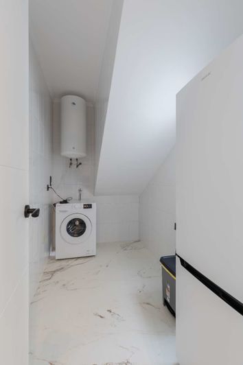 Image No.13-3 Bed Villa for sale