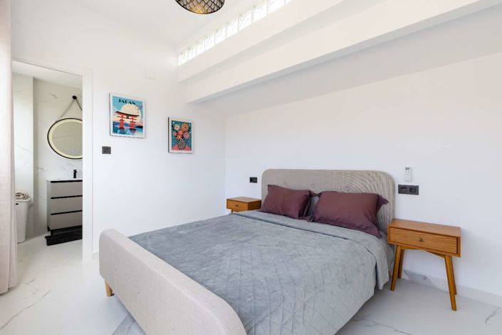 Image No.21-3 Bed Villa for sale