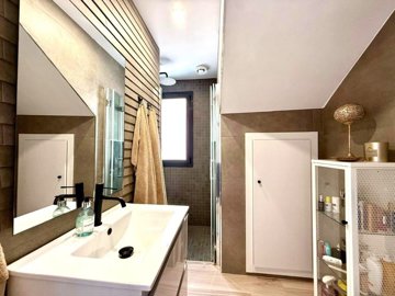 o1j83g27ug1fea193nbnbdo12se2f