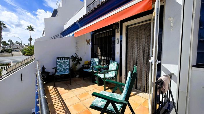 Image No.15-3 Bed House for sale