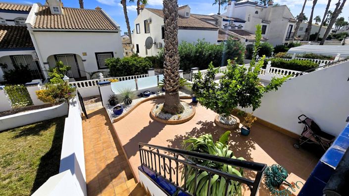 Image No.14-3 Bed House for sale