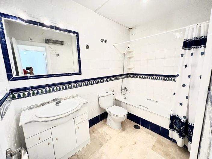 Image No.7-3 Bed Townhouse for sale