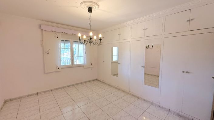 Image No.15-4 Bed Villa for sale