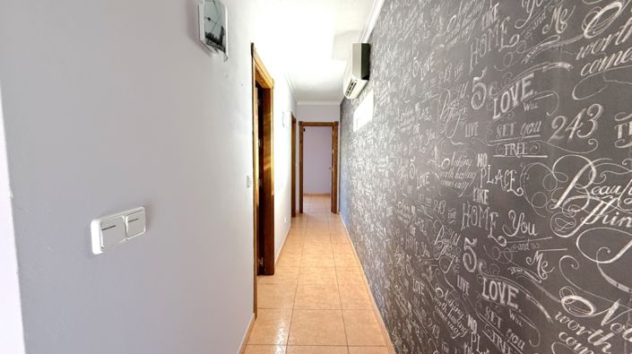 Image No.31-4 Bed Villa for sale