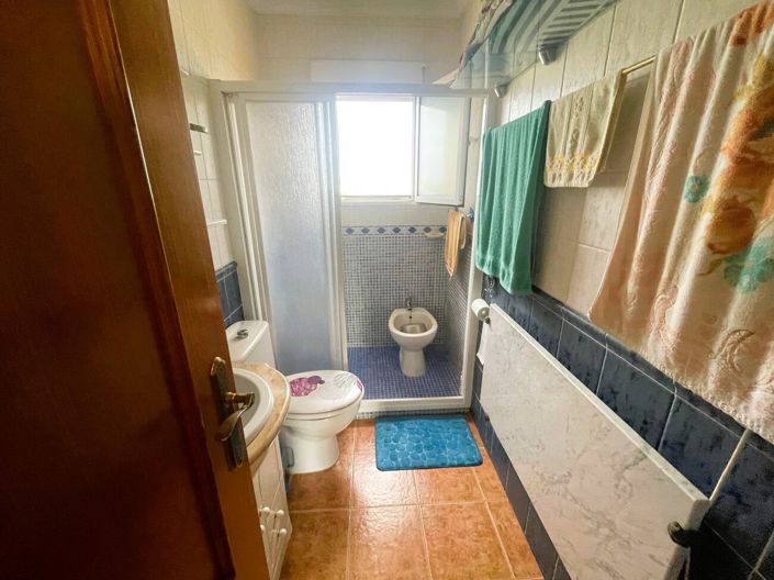 Image No.24-3 Bed Townhouse for sale