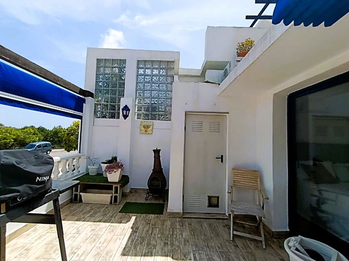 Image No.20-3 Bed Apartment for sale