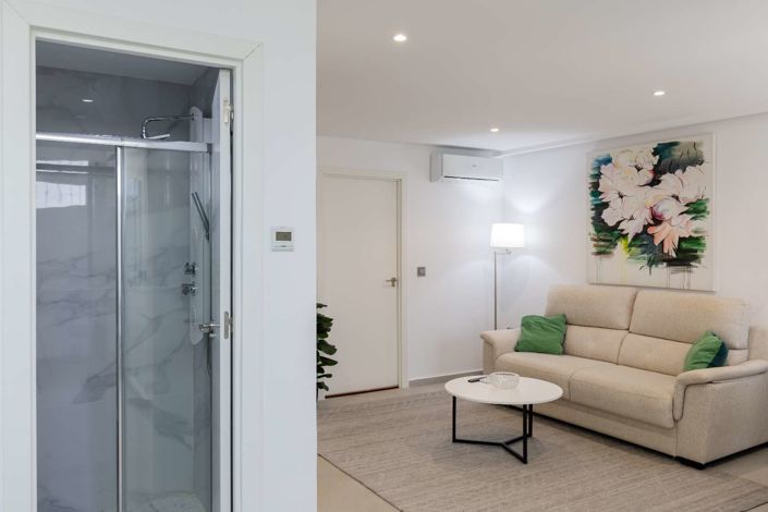 Image No.11-2 Bed Bungalow for sale