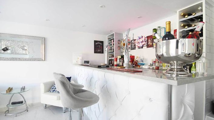 Image No.29-3 Bed Villa for sale