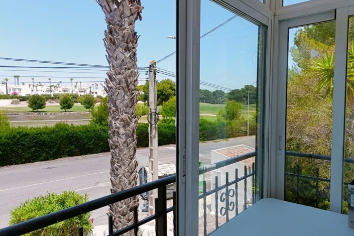 Image No.18-3 Bed Apartment for sale