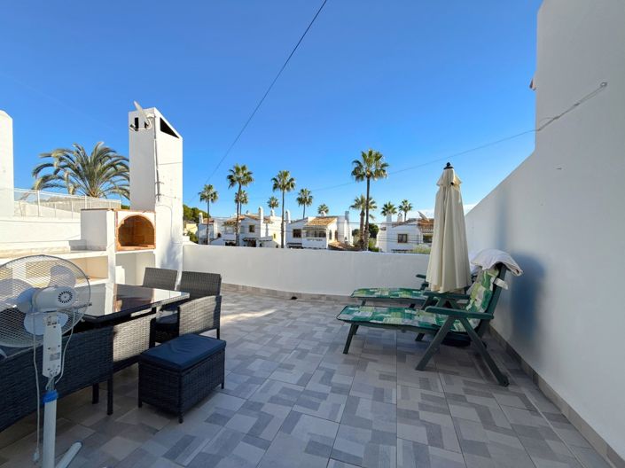 Image No.28-3 Bed Townhouse for sale