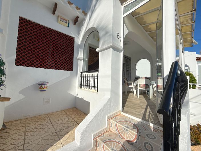 Image No.4-3 Bed Townhouse for sale