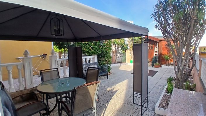 Image No.20-3 Bed Villa for sale