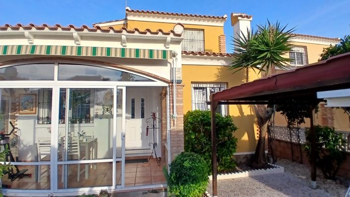 Image No.4-3 Bed Villa for sale