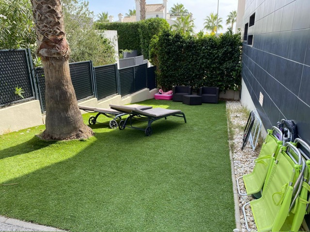 Image No.2-3 Bed Villa for sale