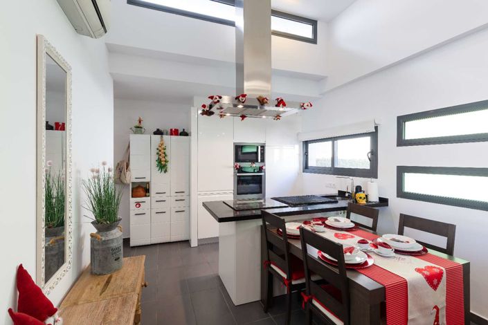 Image No.17-3 Bed Villa for sale