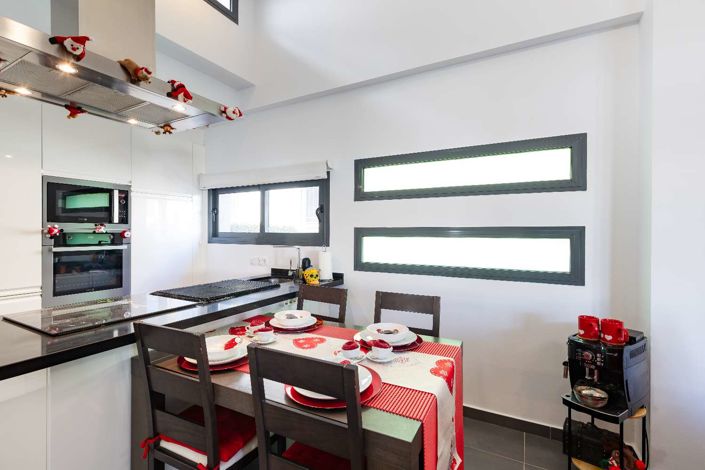 Image No.18-3 Bed Villa for sale