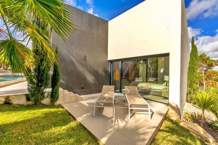 Image No.25-3 Bed Villa for sale