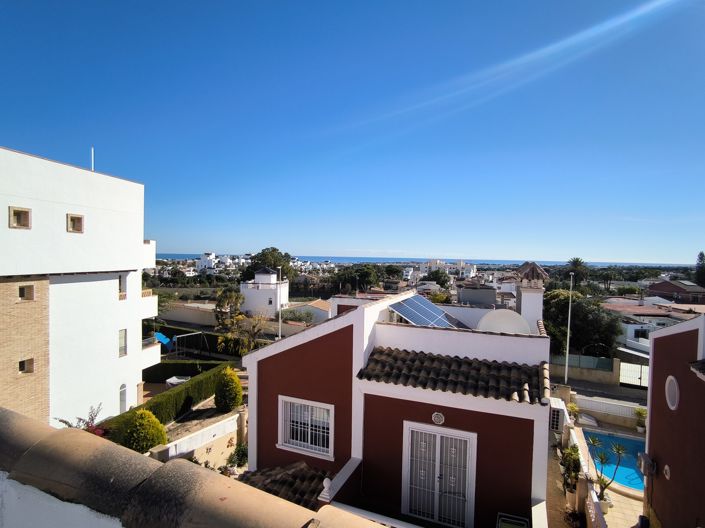 Image No.26-3 Bed Villa for sale