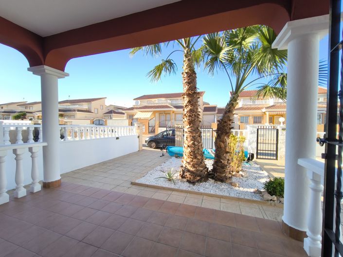 Image No.6-3 Bed Villa for sale