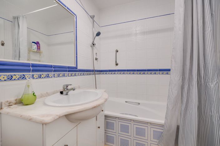 Image No.34-3 Bed Townhouse for sale