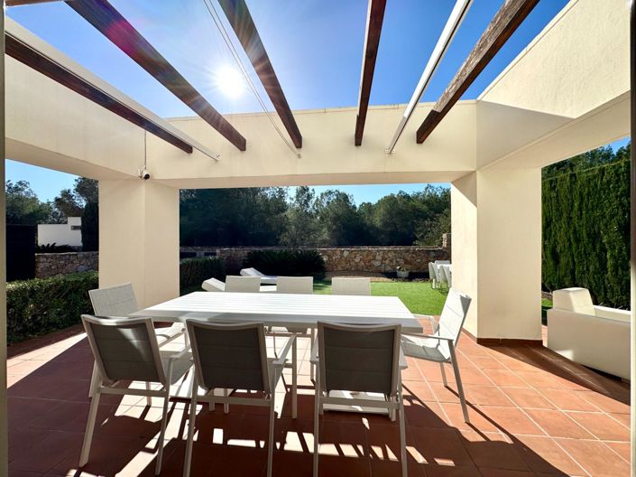 Image No.23-3 Bed Villa for sale