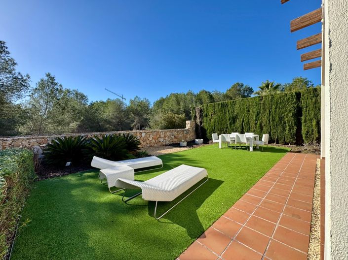 Image No.24-3 Bed Villa for sale